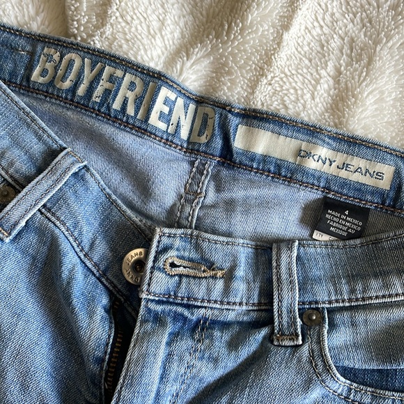 DKNY Boyfriend denim short - Picture 4 of 5